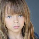 Quinne Daniels als High School Girl (uncredited)