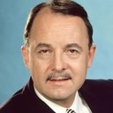 John Hillerman als Air flight controller