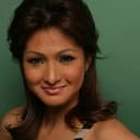 Ynez Veneracion als Congressman's Girlfriend