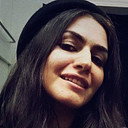 Niroz Haji als Miriam