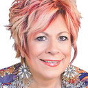 Sue Nicholson als Self