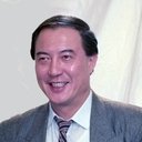 Ko Chun-Hsiung als Prison Director