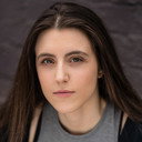 Yiana Pandelis als Sam