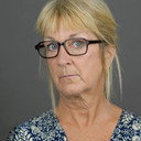 JC Sullivan als Mrs. Pryor-Jones