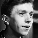 Анатолий Кириллов als Young Reporter