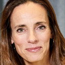 Camilla Ottesen als Vært