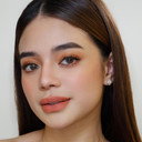 Bianca de Vera als Bella