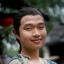 何文辉 als Street Singer