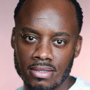 Simon-Anthony Rhoden als Dwayne