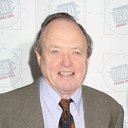 James Bolam als Denzil Holles