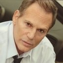 Robert Lipton als Newcombe
