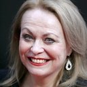 Jacki Weaver als Carolyn / 'Claudette'