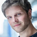 Ross Anderson als Alan Stonebridge