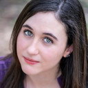 Haley Sehgal als Party Kid #2