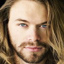 Kenton Duty als Reese Garrick