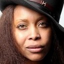 Erykah Badu als Sister