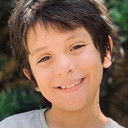 Theo de Almeida als Juliano (Criança)