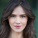 Gizza Elizondo als Salina