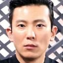 Baek Seung-ik als Vietnamese Gang Member 1