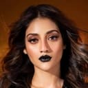 Nusrat Jahan als Chaya