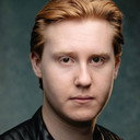 Thomas Jenkinson als Mike