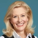 Mary Ann Childers als News Anchor