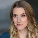 Alice Fearn als Galinda's Momsie