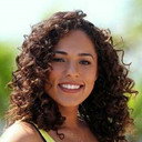 Roberta Almeida als Nice