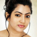 Sai Priya Deva als Sangeetha