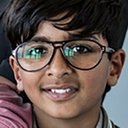 Arien Alexander Takiar als Isak
