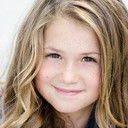 Paris Van Dyke als Additional Voices (voice)