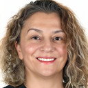 Ayşen Sezerel als Meltem
