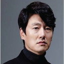 Kim Sun-bin als Father