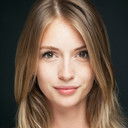 Yasemin Kay Allen als Yagmur