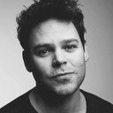 Zach Gerard als Hannes Pike