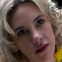 Alexis Golightly als Grace