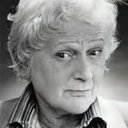 Sheila Keith als Sister