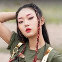 Jihyo als Self