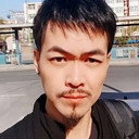 Yin Long als Narrator (voice)