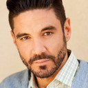 Clayton Cardenas als Angel Reyes
