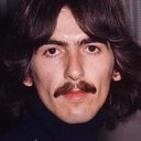 George Harrison als The Interviewer (Jimmy “The Wallasey Warbler” Climmer)