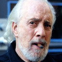 Robert Towne als Man in Bar #3