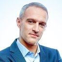 Paweł Orleański als Quiz Show Host