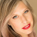 Julie Marcus als Nikita (voice)