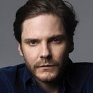Daniel Bruhl