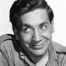 Alfie Bass