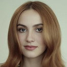 Maude Apatow