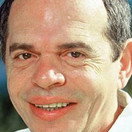 Ticky Holgado