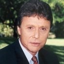 Enrique Novi