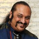 Lesle Lewis